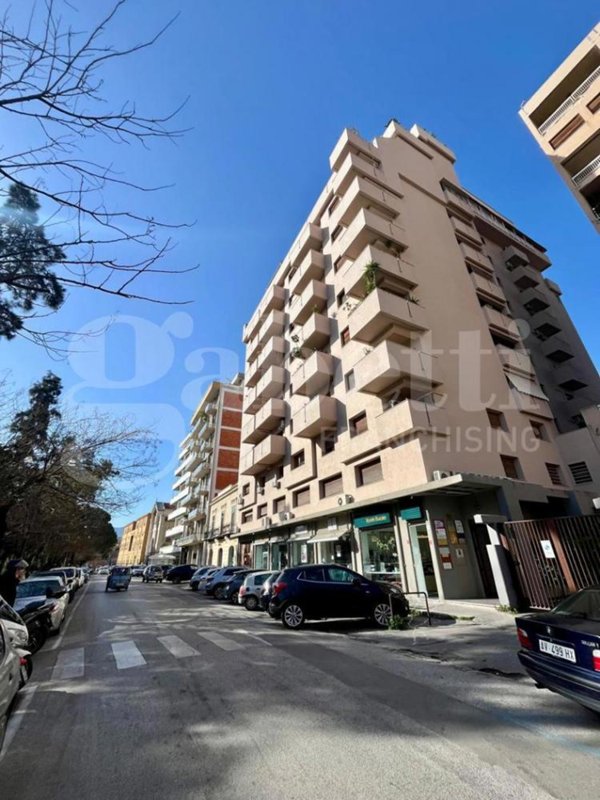 ufficio in vendita a Palermo