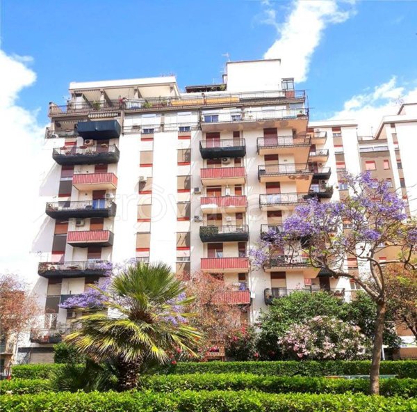 appartamento in vendita a Palermo in zona Mezzomonreale