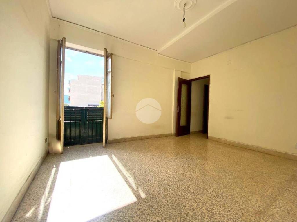 appartamento in vendita a Palermo in zona Malaspina/Palagonia