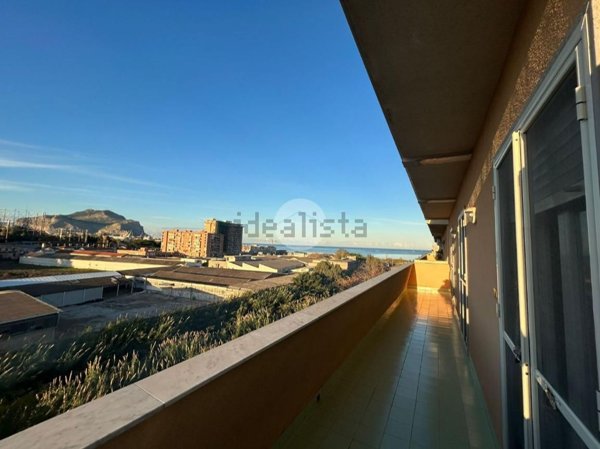 appartamento in vendita a Palermo in zona Settecannoli