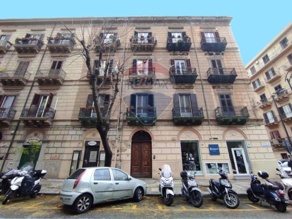 appartamento in vendita a Palermo in zona Centro storico