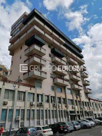 negozio in vendita a Palermo