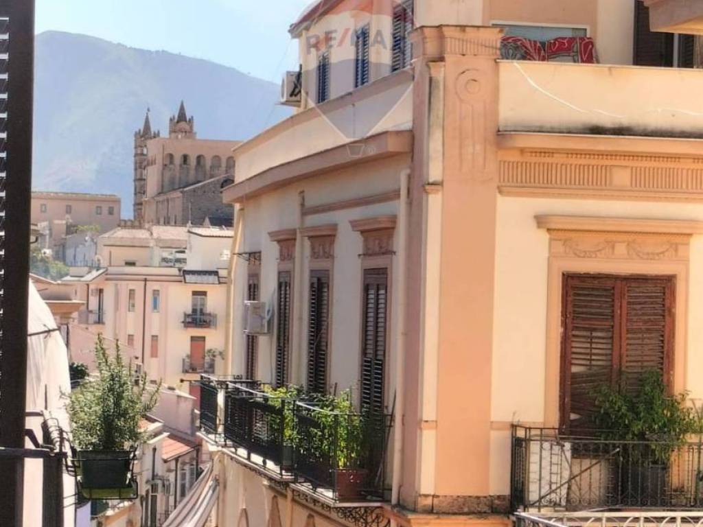 appartamento in vendita a Palermo in zona Centro storico