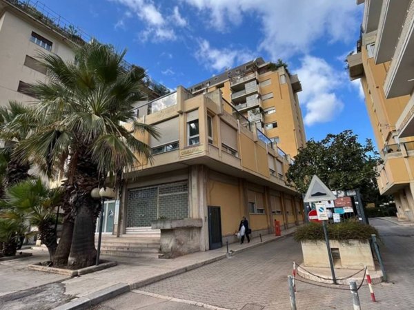 appartamento in vendita a Palermo in zona Libertà