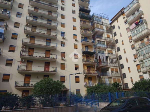 appartamento in vendita a Palermo in zona Montegrappa / Santa Rosalia