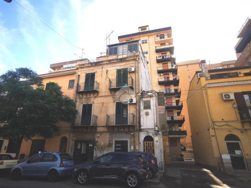 appartamento in vendita a Palermo in zona Calatafimi / Cuba