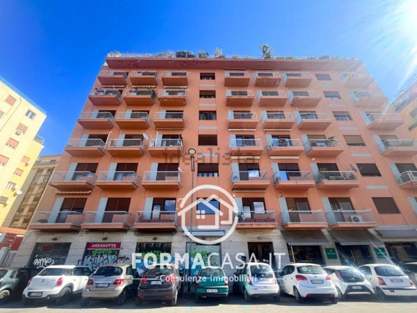 appartamento in vendita a Palermo in zona Politeama