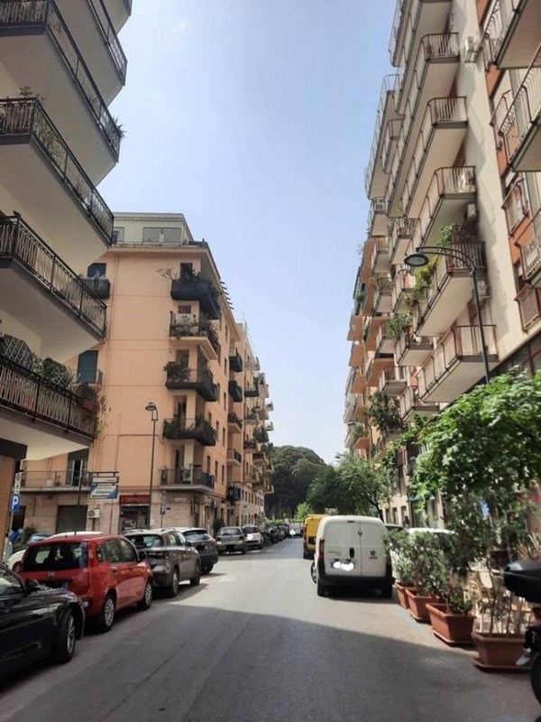 appartamento in vendita a Palermo in zona Libertà