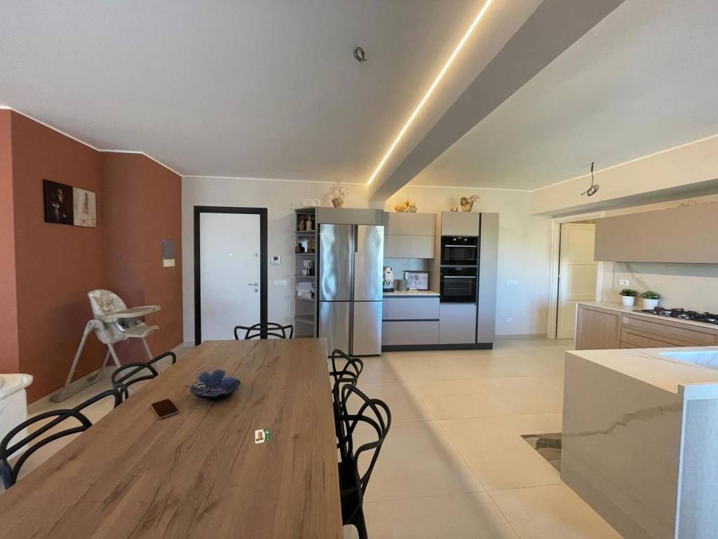 appartamento in vendita a Palermo in zona Arenella/Vergine Maria