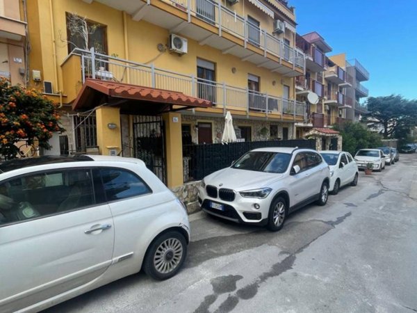 appartamento in vendita a Palermo in zona Centro storico
