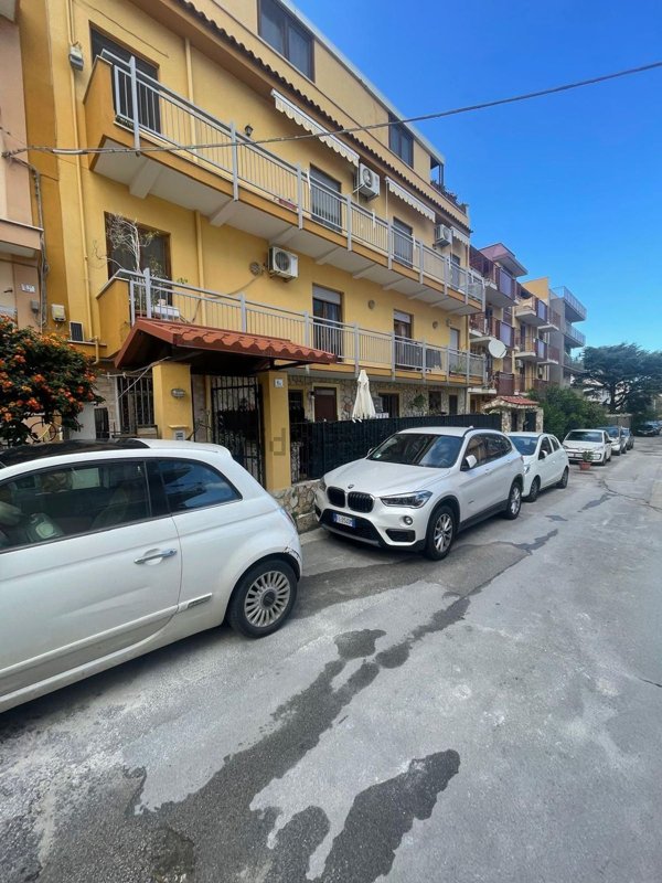 appartamento in vendita a Palermo in zona Centro storico