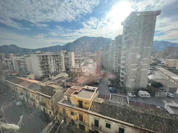 appartamento in vendita a Palermo in zona Acqua dei Corsari