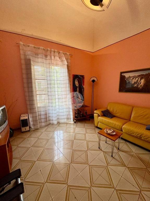 appartamento in vendita a Palermo in zona Zisa