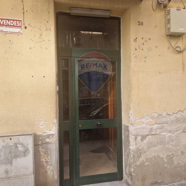 appartamento in vendita a Palermo in zona Centro storico