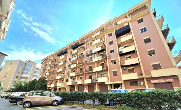 appartamento in vendita a Palermo in zona Villagrazia/Falsomiele