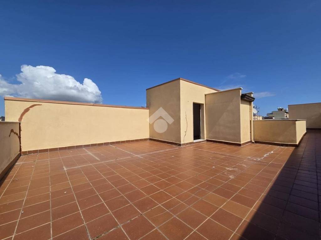 appartamento in vendita a Palermo in zona Oreto