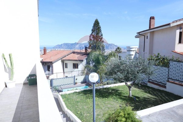 casa indipendente in vendita a Palermo in zona Baida
