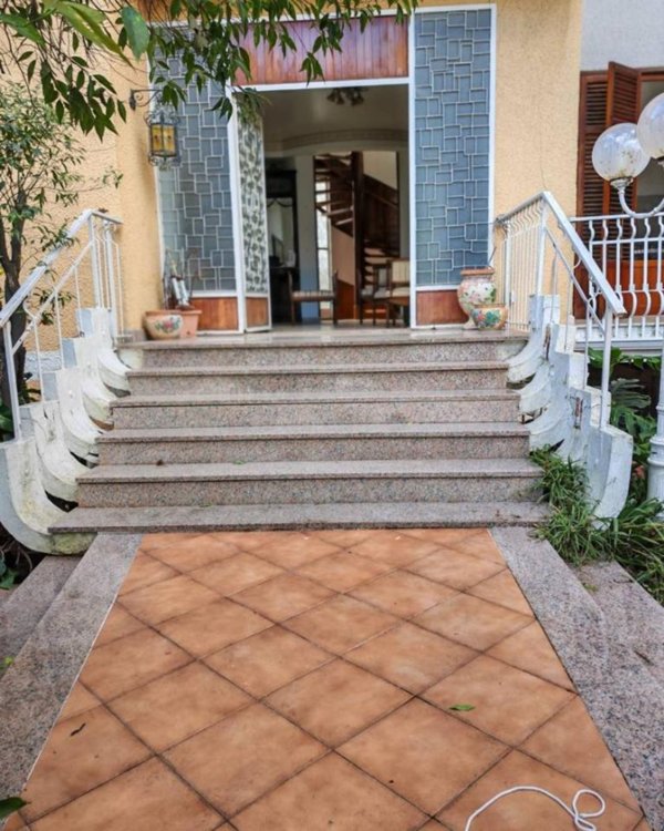 casa indipendente in vendita a Palermo in zona Partanna