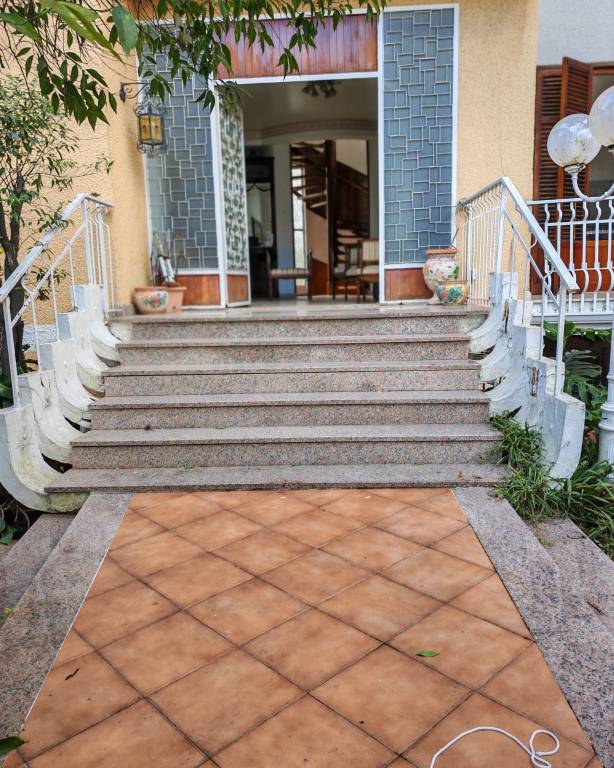 casa indipendente in vendita a Palermo in zona Partanna