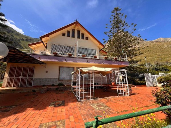casa indipendente in vendita a Palermo in zona Ciaculli