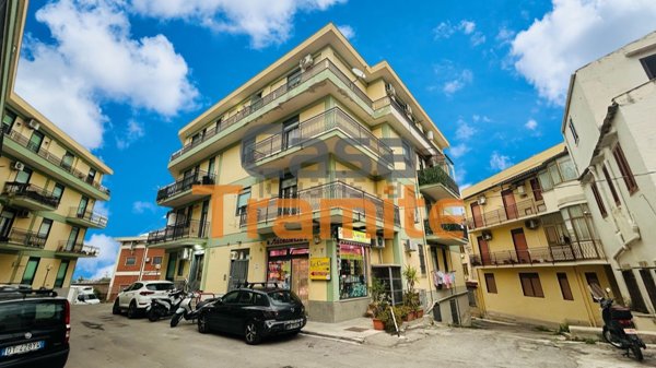 appartamento in vendita a Palermo in zona Villagrazia/Falsomiele