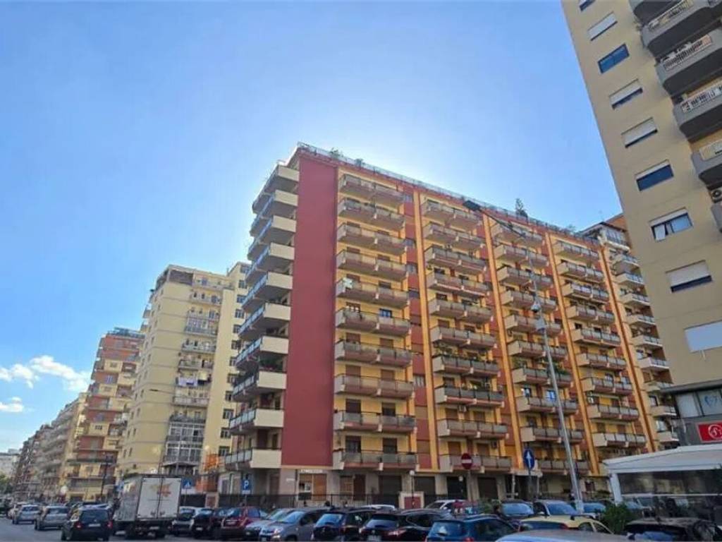 appartamento in vendita a Palermo in zona Libertà
