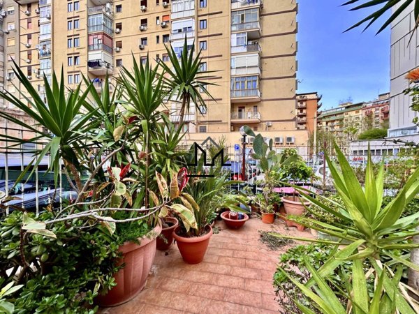 appartamento in vendita a Palermo