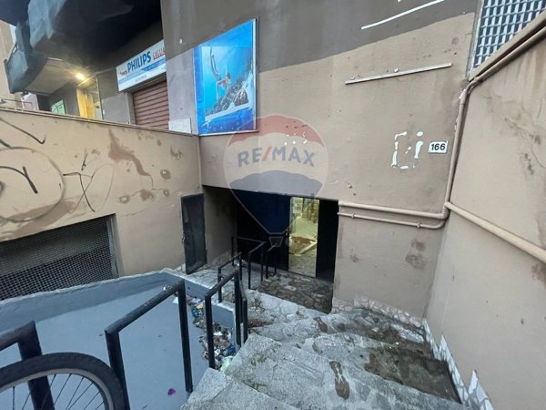 locale di sgombero in vendita a Palermo in zona Uditore