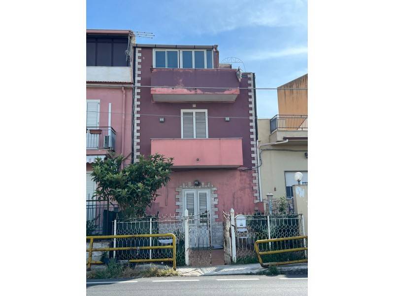 casa indipendente in vendita a Palermo in zona Settecannoli
