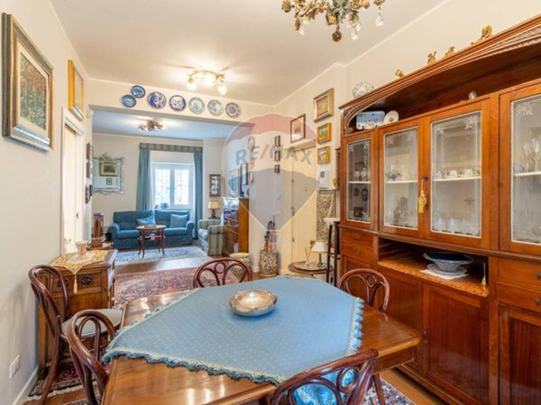 appartamento in vendita a Palermo in zona Zisa