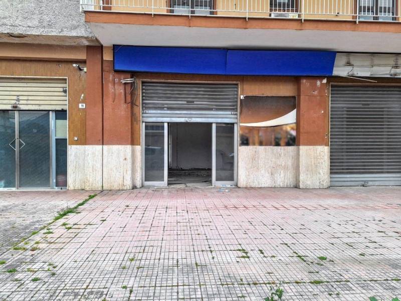 negozio in vendita a Palermo