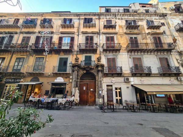appartamento in vendita a Palermo in zona Centro storico