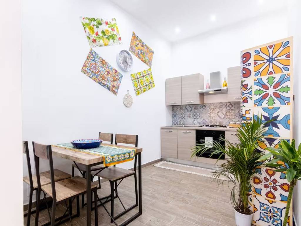 appartamento in vendita a Palermo in zona Centro storico