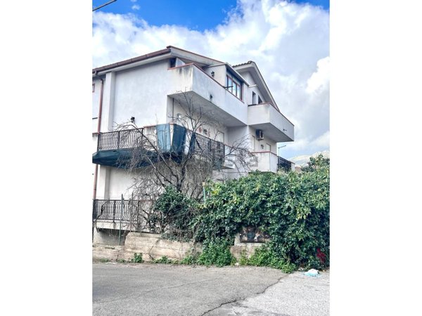 appartamento in vendita a Palermo in zona Cruillas