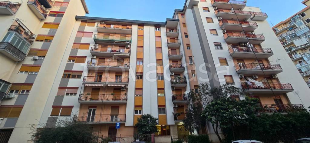 appartamento in vendita a Palermo in zona Uditore