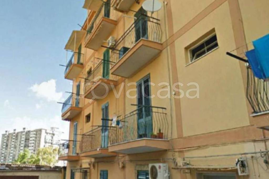appartamento in vendita a Palermo