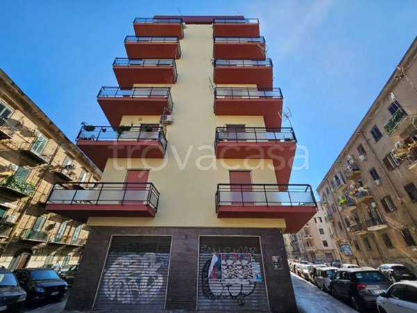 appartamento in vendita a Palermo in zona Zisa