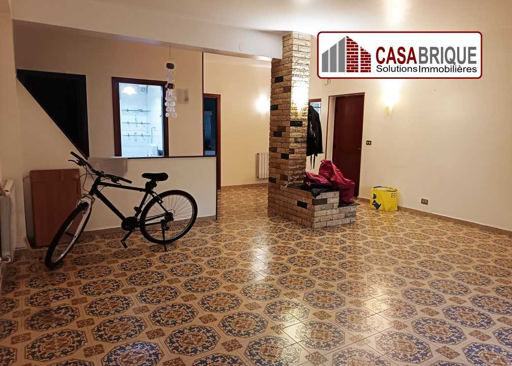 appartamento in vendita a Palermo in zona Villagrazia/Falsomiele