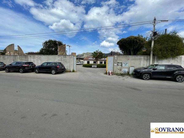 negozio in vendita a Palermo in zona San Lorenzo