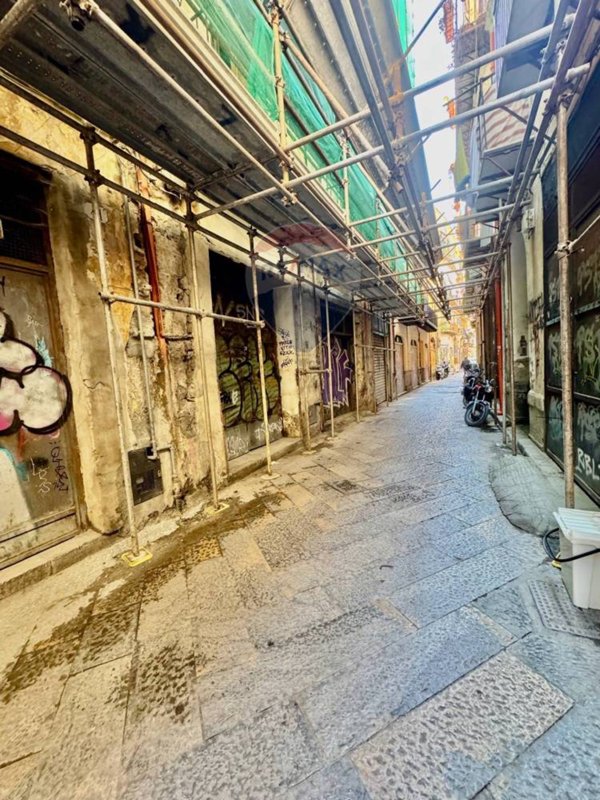 negozio in vendita a Palermo in zona Centro storico