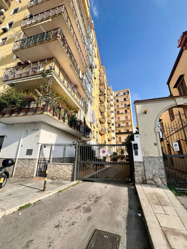 ufficio in vendita a Palermo
