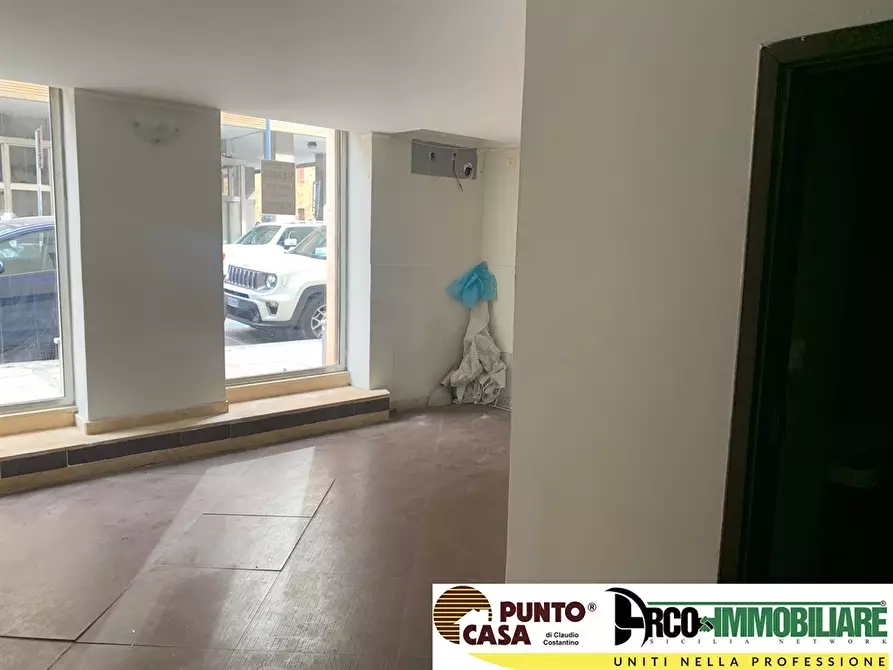 negozio in vendita a Palermo