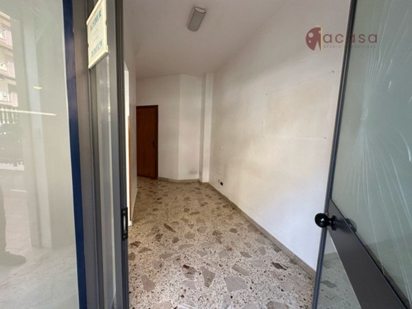 locale commerciale in vendita a Palermo