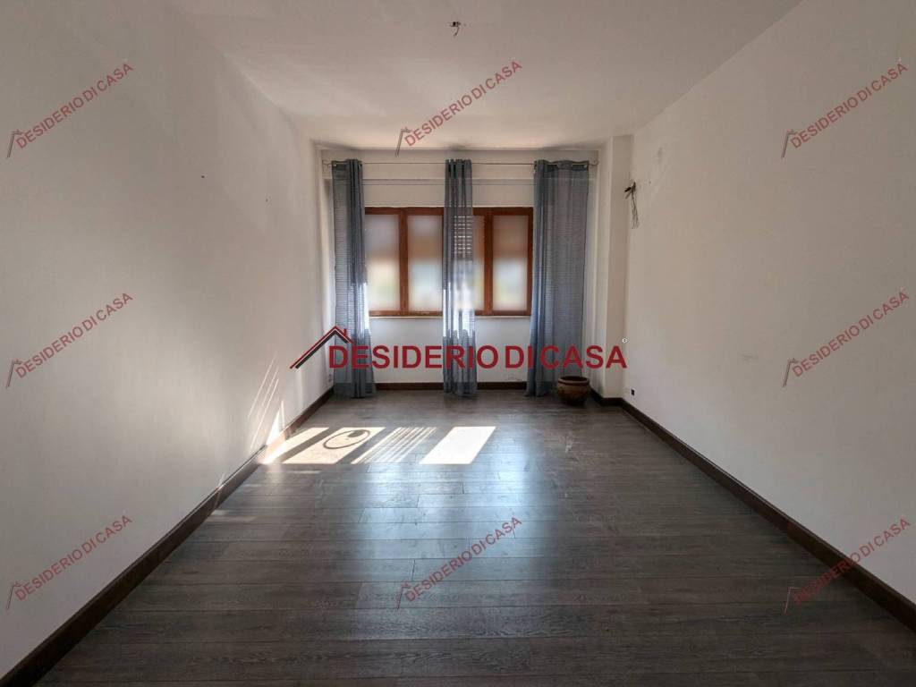 appartamento in vendita a Palermo in zona Malaspina/Palagonia