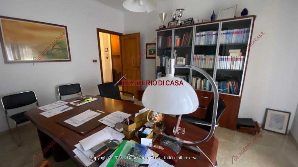 appartamento in vendita a Palermo in zona Libertà