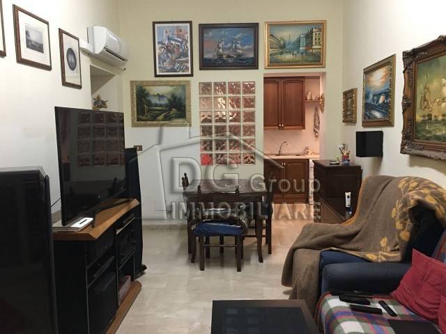 appartamento in vendita a Palermo in zona Partanna