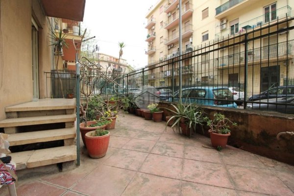 appartamento in vendita a Palermo in zona Uditore