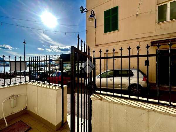 appartamento in vendita a Palermo in zona Mondello