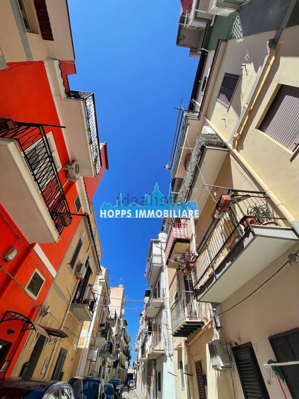 appartamento in vendita a Palermo in zona Arenella/Vergine Maria