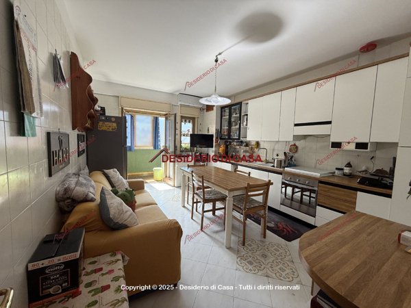 appartamento in vendita a Palermo in zona Chiavelli